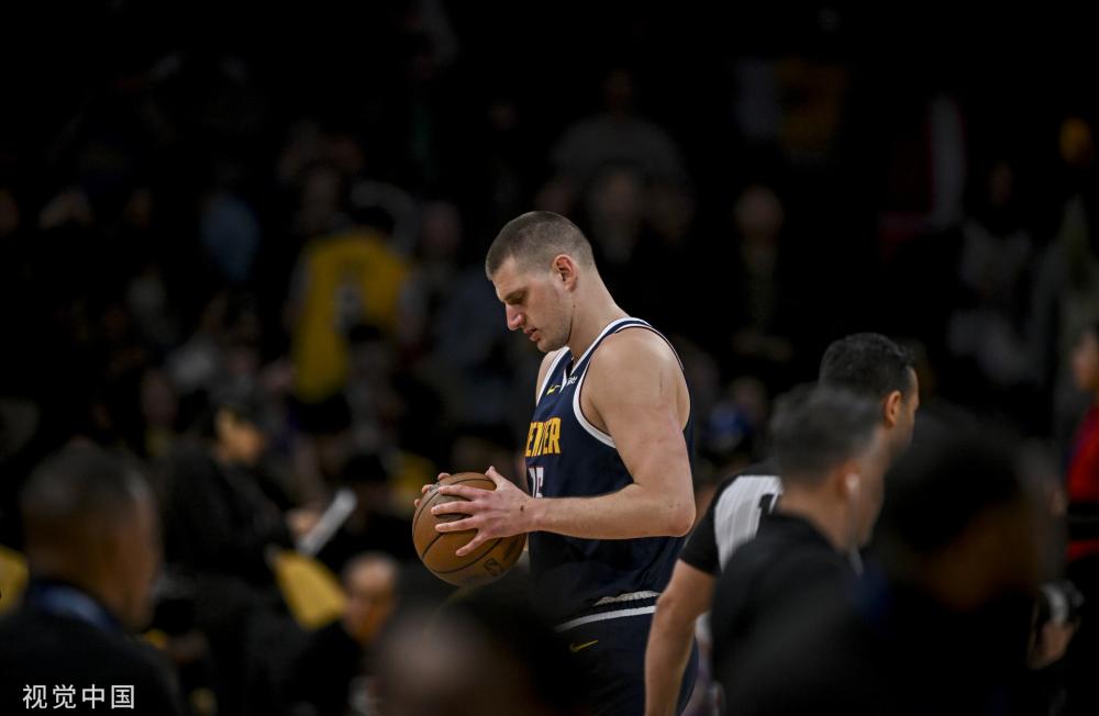 在高水平竞 在高水平竞